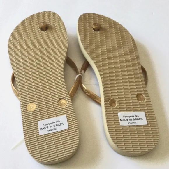 NWT Women's Havaianas Floral Flip Flops - Picture 7 of 9